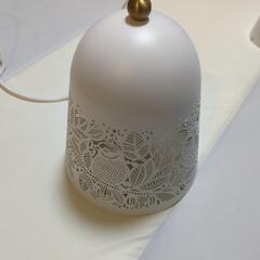 IKEA天井照明の画像