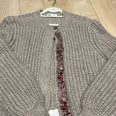 ZARA ニットカーディガン