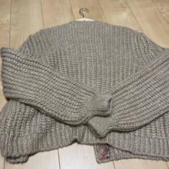 ZARA ニットカーディガンの画像
