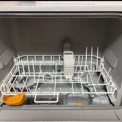 Panasonic 電気食器洗い乾燥機 品番 NP-TCR4-Wの画像