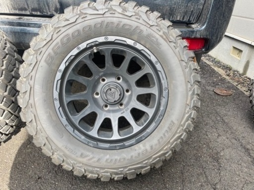 BF グッドリッチ　４本　2022年製 265/65R17 120/117Q Mud-Terrain T/A KM3 BF グッドリッチ 4本 2022年製 265/65R17 120/117Q Mud-Terrain T/A KM3