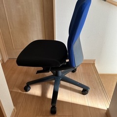 イス　3脚家具 オフィス用家具 いすの画像