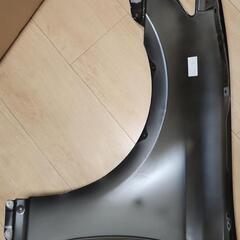 レクサスGS GRL11右フェンダーパネル　黒の画像