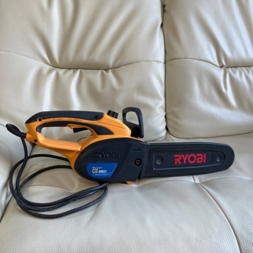 値下げ◎RYOBIチェーンソー CS-2501