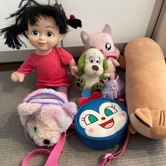 アンパンマンわんわんうーたんコメコメぬいぐるみの画像