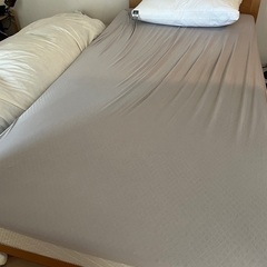 france bed シングルベッドの画像