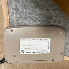 【取りに来ていただける方限定】電気カーペットの画像