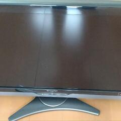 シャープ製32インチ液晶テレビ
