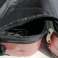 スーツケース　中　の画像