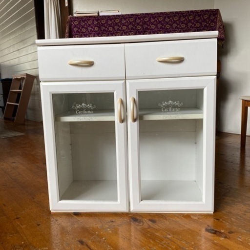 収納家具