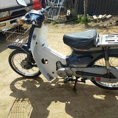 ホンダスーパーカブの画像