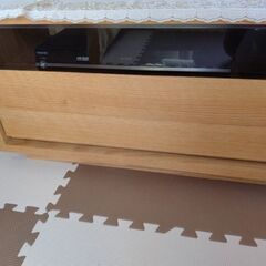 テレビ台の画像