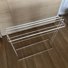 【無料】タオルハンガースタンド　ニトリ取扱いの画像