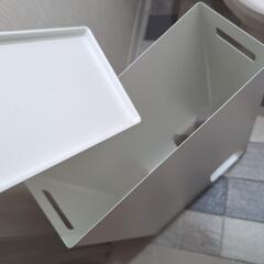 トイレットペーパー収納の画像
