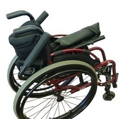 松永製 MAX PLEASURE LS-I AIRNESS 032 32-540 ARNS オーエックスも出品中★スポーツタイプ軽量　ＯＸ折り畳み自走式　車椅子 オーエックス　OX 女性　子供　小柄な方男性用？　車椅子車いす 車イス 中古　他にスロープアンダーネット介助松葉杖出品中の画像