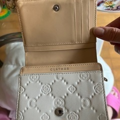 白財布靴/バッグ バッグ トートバッグの画像