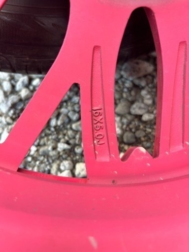 【決まりました】車のパーツ タイヤ、ホイール