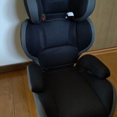 リーマンのハイバック付きジュニアシート