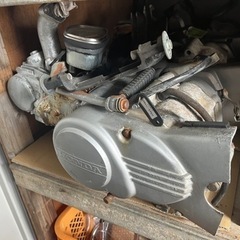 CD90 エンジン　12V