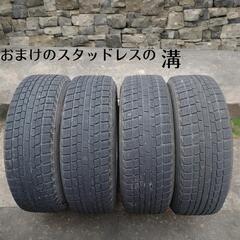 【ブリヂストン】VAGGIOホイール 4穴 4個(スタッドレスタイヤ 175/65R14 820 付き) SIENTAの画像