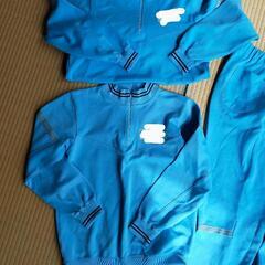 水色ジャージ　スポーツ 