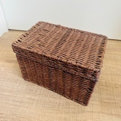 アジアン　収納バスケットの画像
