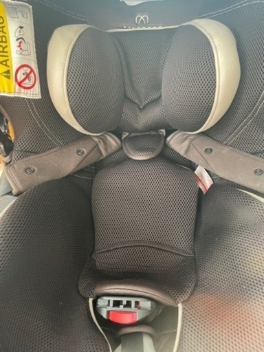 エールべべ　クルット4i チャイルドシート