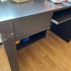パソコンデスク