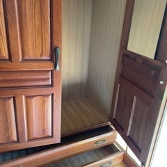 洋服ダンスの画像