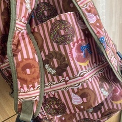 美品　リュック　スイーツ柄の画像