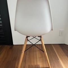 家具 椅子 ダイニングチェア イームズチェアの画像