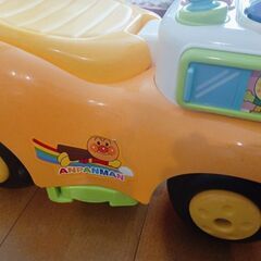 【値下げ】アンパンよくばりビジカー、足こぎ車の画像