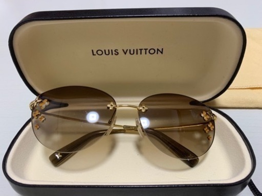 服/ファッション 小物 ルイヴィトンサングラス