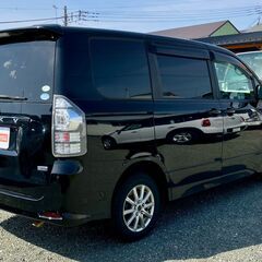 他の自社ローン店よりも安く乗れます!!予審審査に自信の無い方、安心してどうぞ！ヴォクシー　Z入庫しました♡内装パノラマ画像あり！の画像