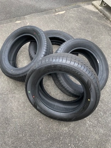 タイヤ値下げしました　新車取外し