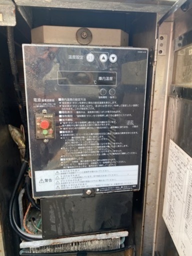 コールドテーブル、テーブル型冷蔵庫