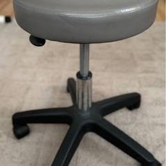 【美品】キャスタースツールの画像