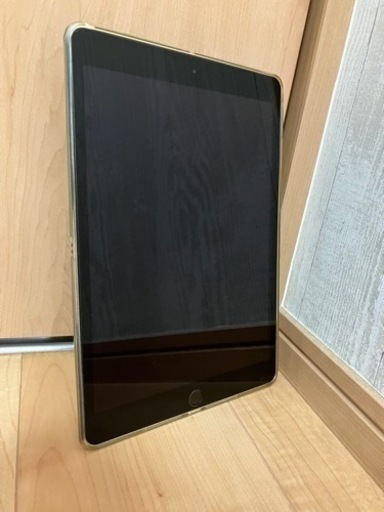 iPad 第8世代　WiFiモデル　32GB