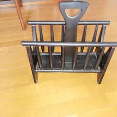 【無料】アンティーク　マガジンラック