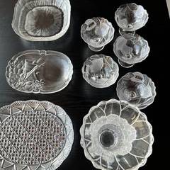 ガラス皿各種の画像