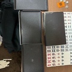 (取引成立)麻雀牌&麻雀マットのセットの画像