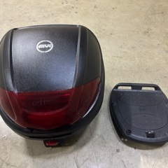 GIVI リア ボックス