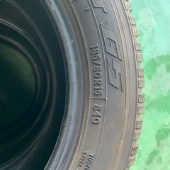 車のパーツ タイヤ、ホイールの画像