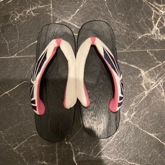 浴衣と草履の画像