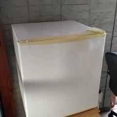 小型冷蔵庫