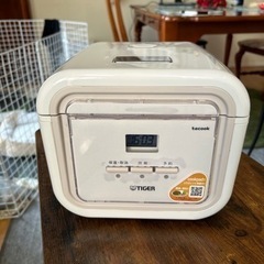 家電 キッチン家電 炊飯器　タイガー3合炊　JAJ−G550 