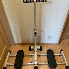 美脚エクササイズマシン　ダイエット器具