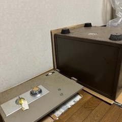 【4000円お渡しします！】金庫引き取りて募集！まだ使えます。