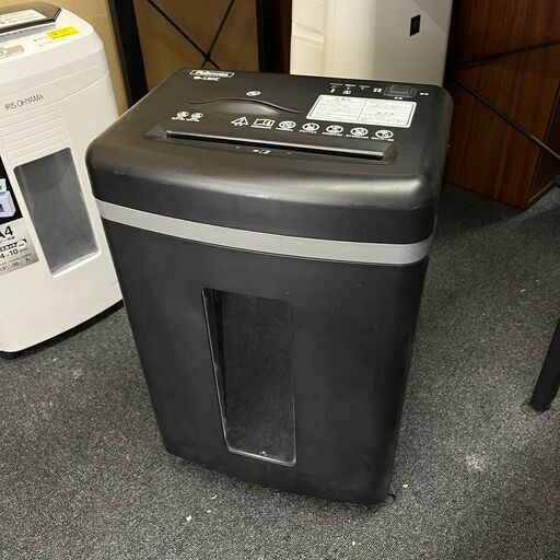 Fellowes B-131C 家庭用シュレッダー Amazon | フェローズ シュレッダー 家庭用 電動 12枚細断 クロス