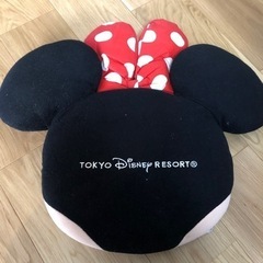 ミニーちゃんのクッションの画像